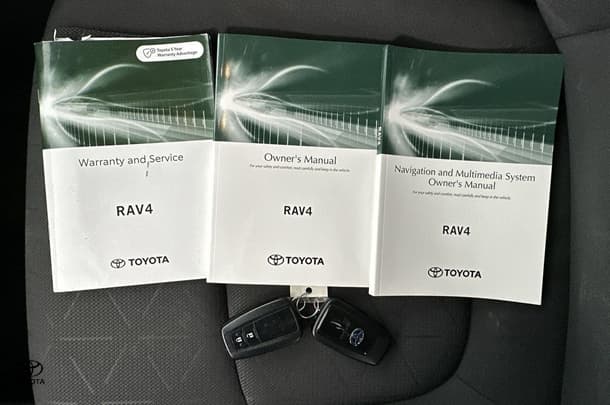 2021 Toyota Rav4 Hybrid GXL AWD image 6