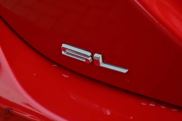 2021 Toyota Camry Hybrid SL image 15
