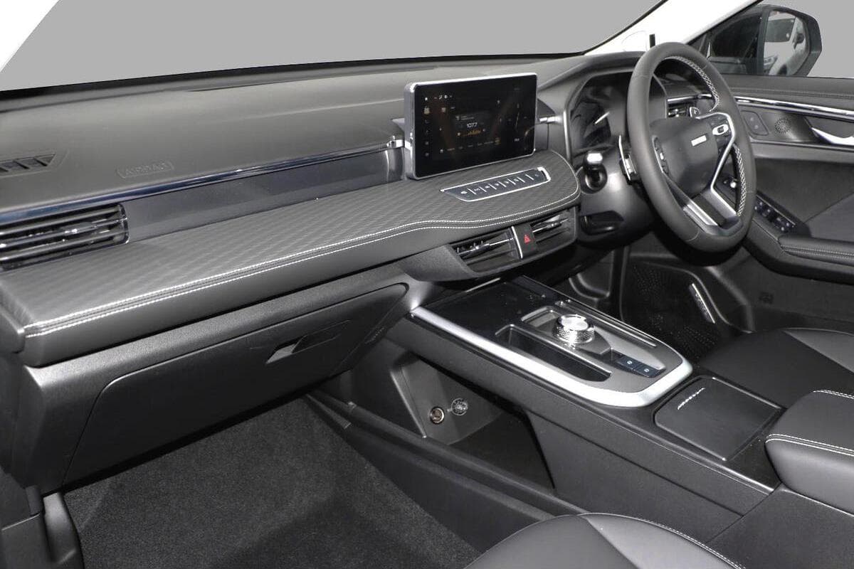 2025 GWM Haval Jolion Lux Auto image 7