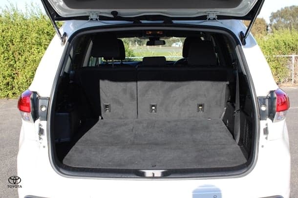 2019 Toyota Kluger 4x2 GX image 16