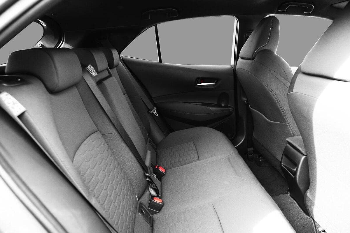 2024 Toyota Corolla SX Hybrid Auto image 7