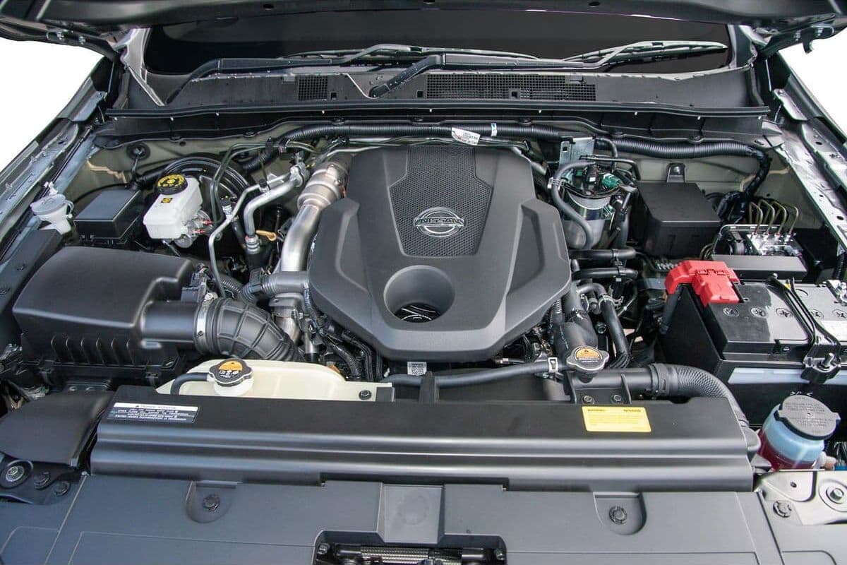 2025 Nissan Navara SL D23 Manual 4x4 MY24 image 7