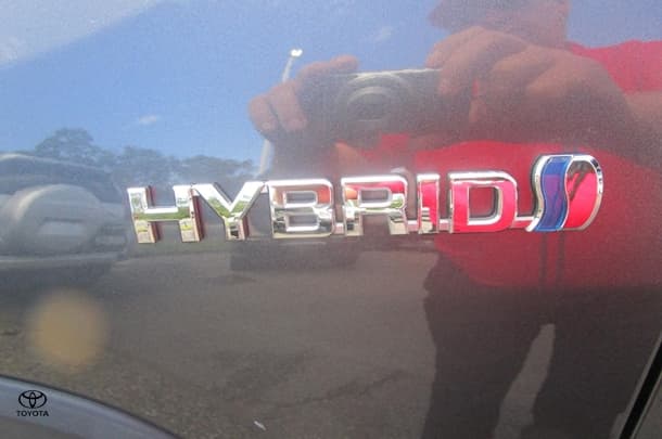 2022 Toyota Rav4 Hybrid Cruiser 2WD image 24