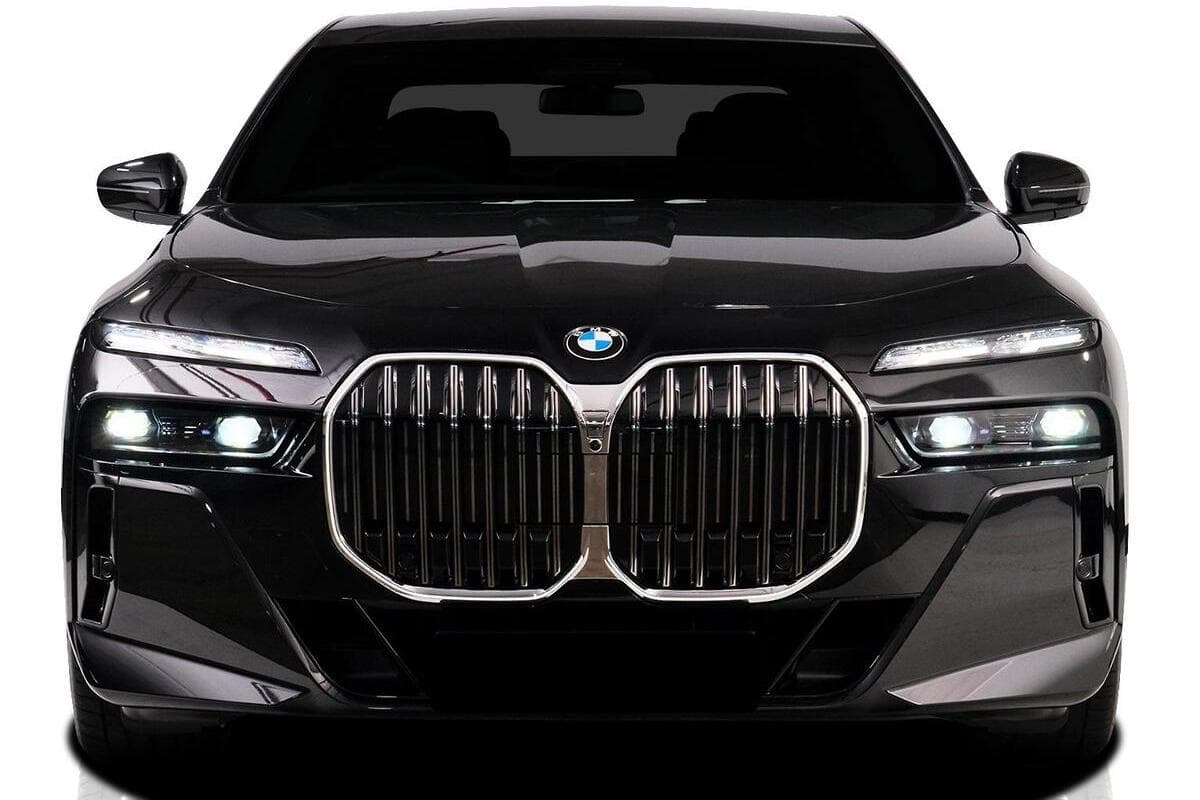 2025 BMW 7 Series 740i M Sport G70 Auto image 2