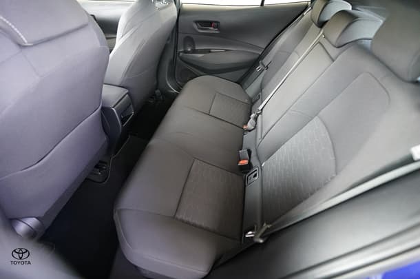 2023 Toyota Corolla Hatch Hybrid Ascent Sport image 18