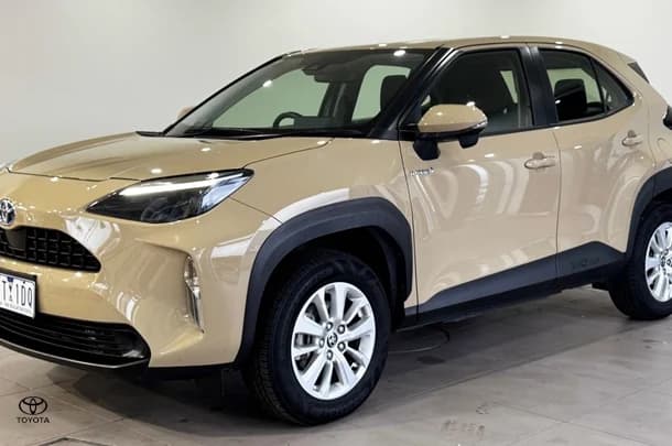 2021 Toyota Yaris Cross Hybrid GX image 7