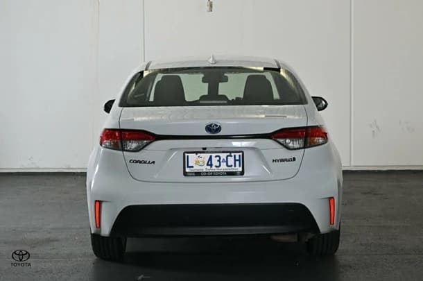 2023 Toyota Corolla Sedan Hybrid Ascent Sport image 22