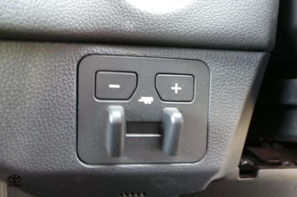 2024 Toyota Tundra Limited image 17