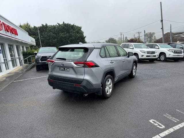 2020 Toyota RAV4 Hybrid GX AWD image 6