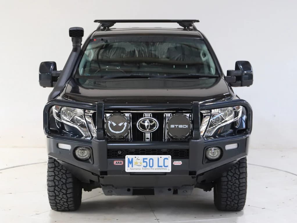 2017 Toyota Prado Kakadu image 2