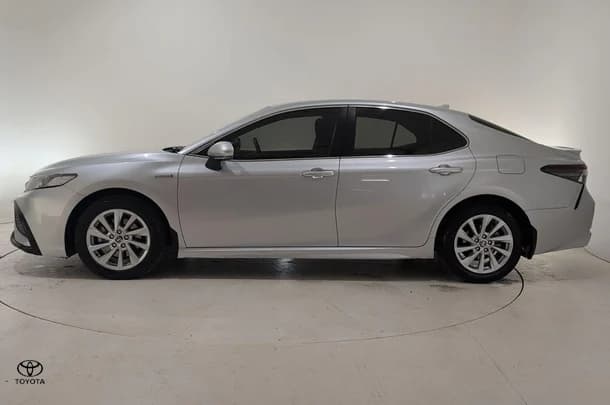 2021 Toyota Camry Hybrid Ascent Sport image 7