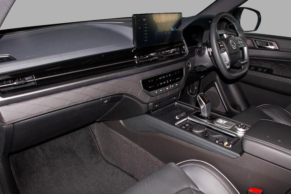 2025 KGM SsangYong Rexton Ultimate Sport Pack Auto 4x4 MY24 image 7