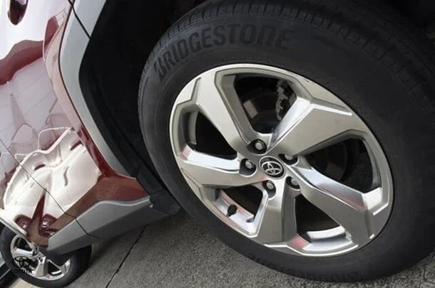 2020 Toyota RAV4 Hybrid GXL AWD image 4
