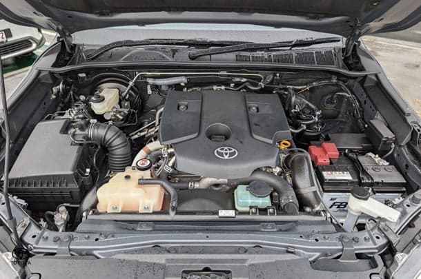 2022 Toyota Hilux SR5 image 13