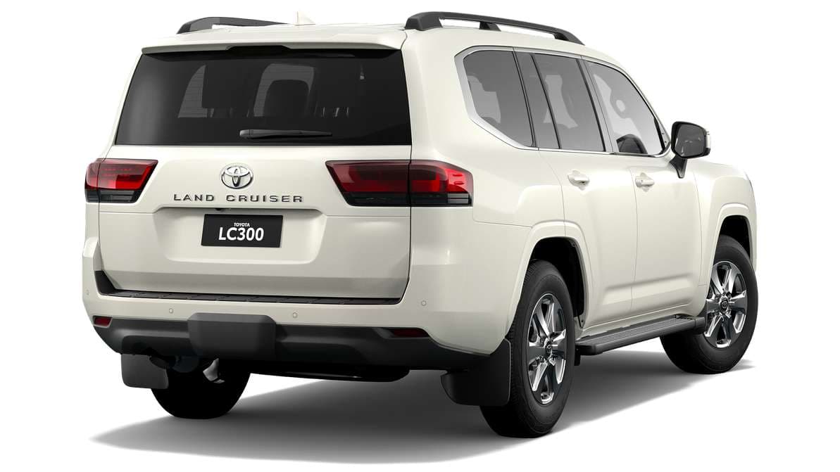 2025 Toyota LandCruiser 300 VX Automatic image 3