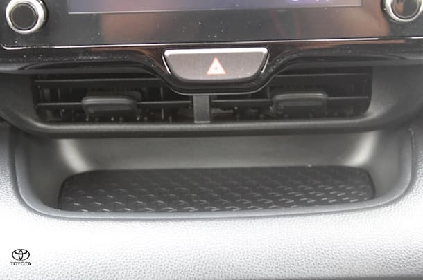 2023 Toyota Yaris Ascent Sport image 23