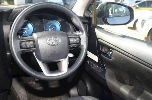 2022 Toyota Fortuner GX image 7