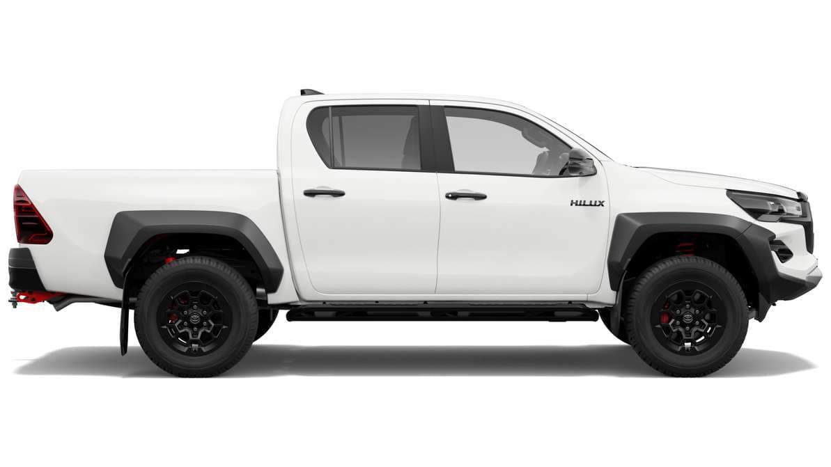 2024 Toyota Hilux 4x4 GR Sport Double-Cab Pick-Up image 2