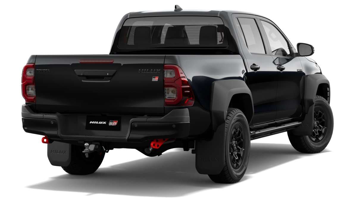 2024 Toyota Hilux 4x4 GR Sport Double-Cab Pick-Up image 3