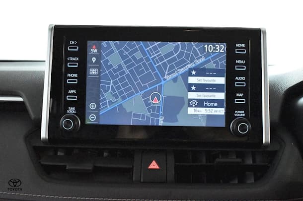 2021 Toyota RAV4 GXL image 17