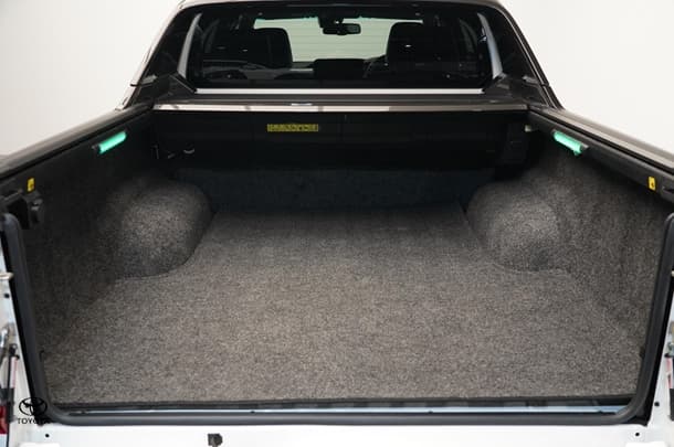 2024 Toyota Hilux 4x4 Rogue image 8