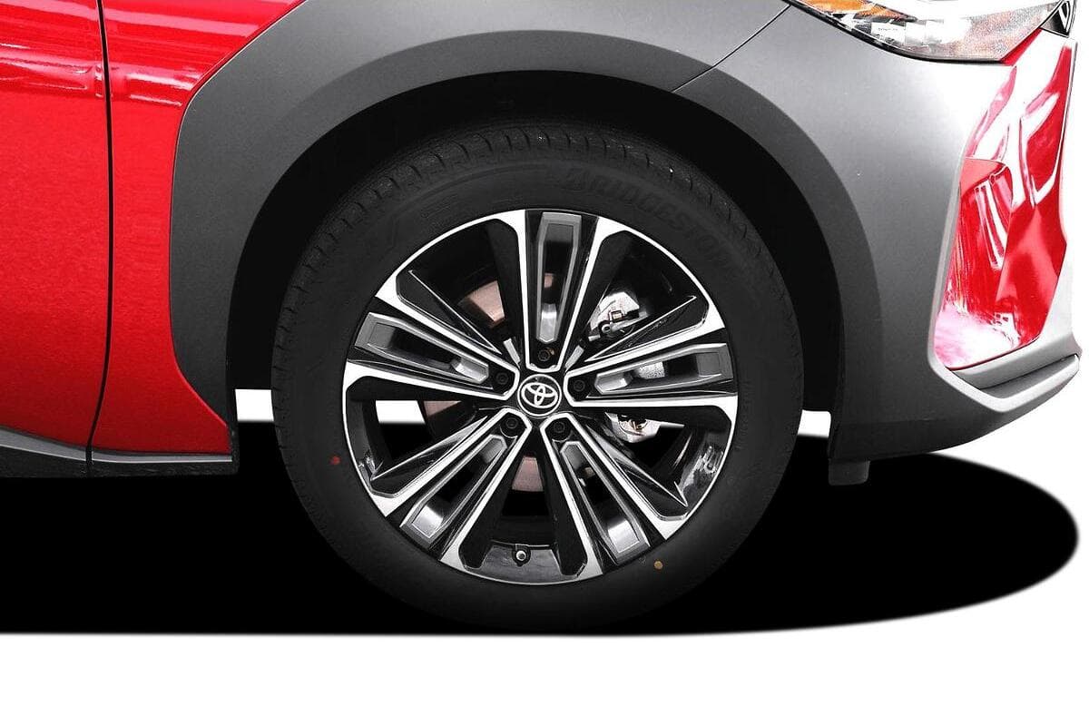 2025 Toyota bZ4X Auto 2WD image 18