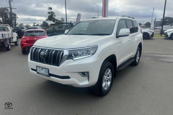 2021 Toyota Prado GXL image 3