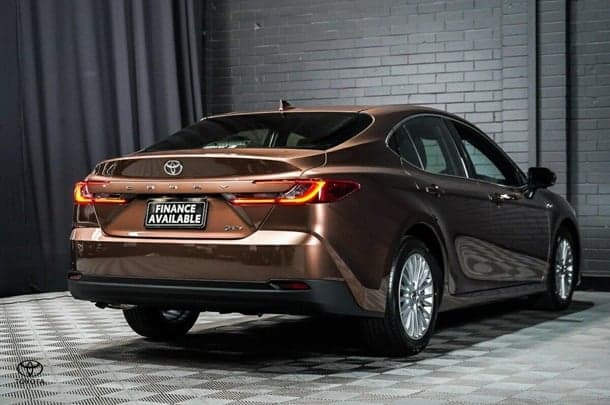 2025 Toyota Camry Hybrid Ascent Sport image 10