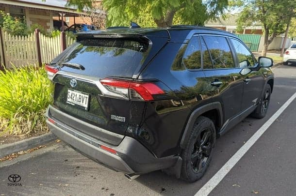 2020 Toyota RAV4 Hybrid Cruiser-AWD image 8