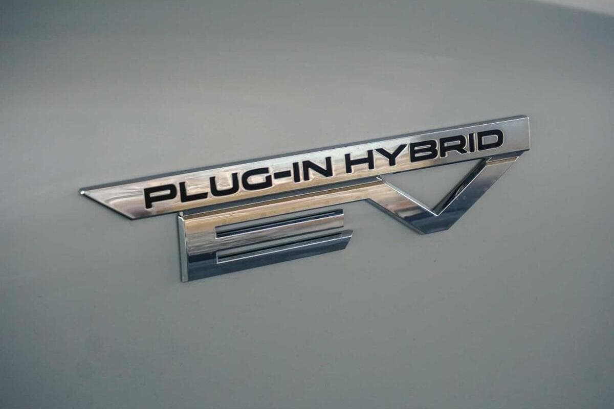 2024 Mitsubishi Outlander PHEV Exceed Tourer ZM Auto AWD MY24 image 7