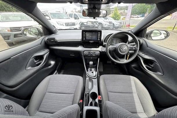 2023 Toyota Yaris Hatch Ascent Sport image 17