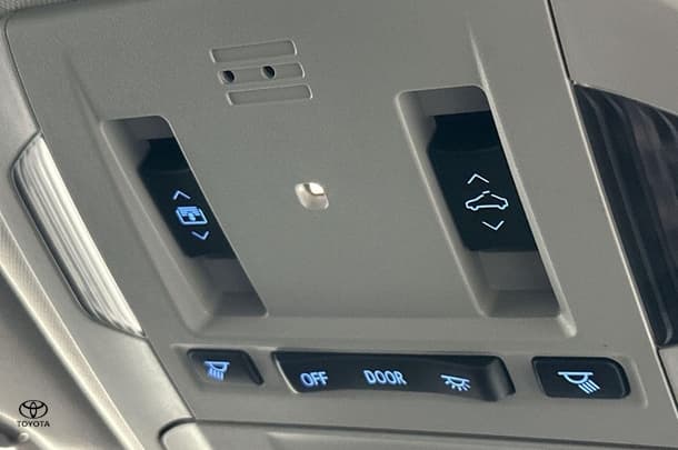2021 Toyota Kluger AWD GRANDE image 45