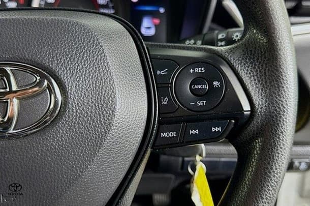 2021 Toyota Corolla Ascent Sport image 17