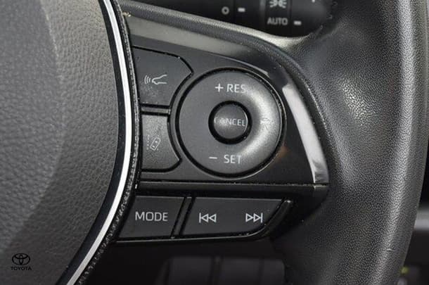 2020 Toyota RAV4 Hybrid GXL AWD image 17