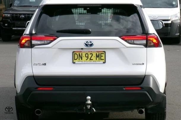 2023 Toyota RAV4 GX image 6