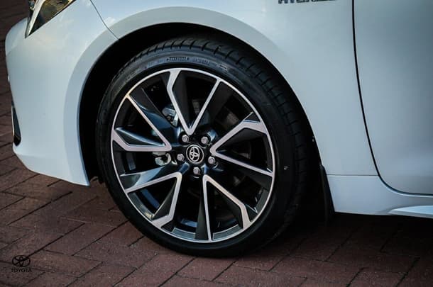 2023 Toyota Corolla Hatch Hybrid ZR image 5