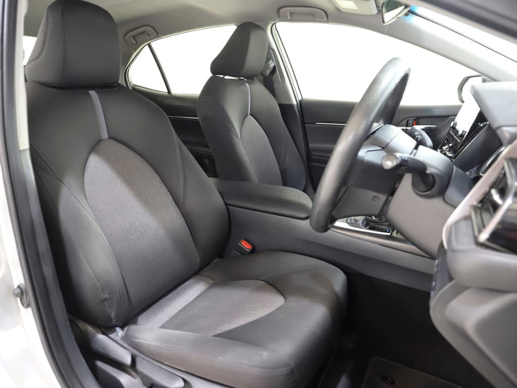 2021 Toyota Camry Hybrid Ascent image 22