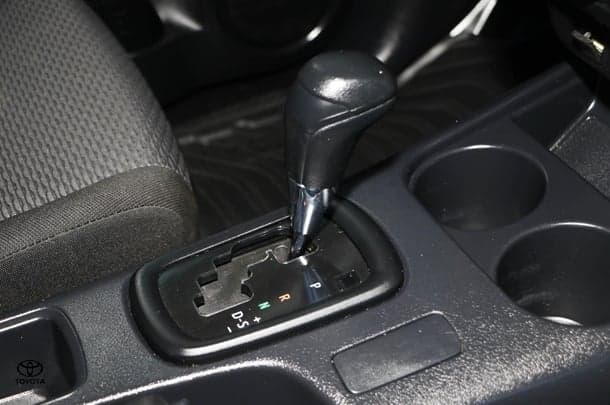 2022 Toyota Hilux 4x2 Workmate image 13
