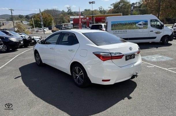 2019 Toyota Corolla Hatch SX image 5