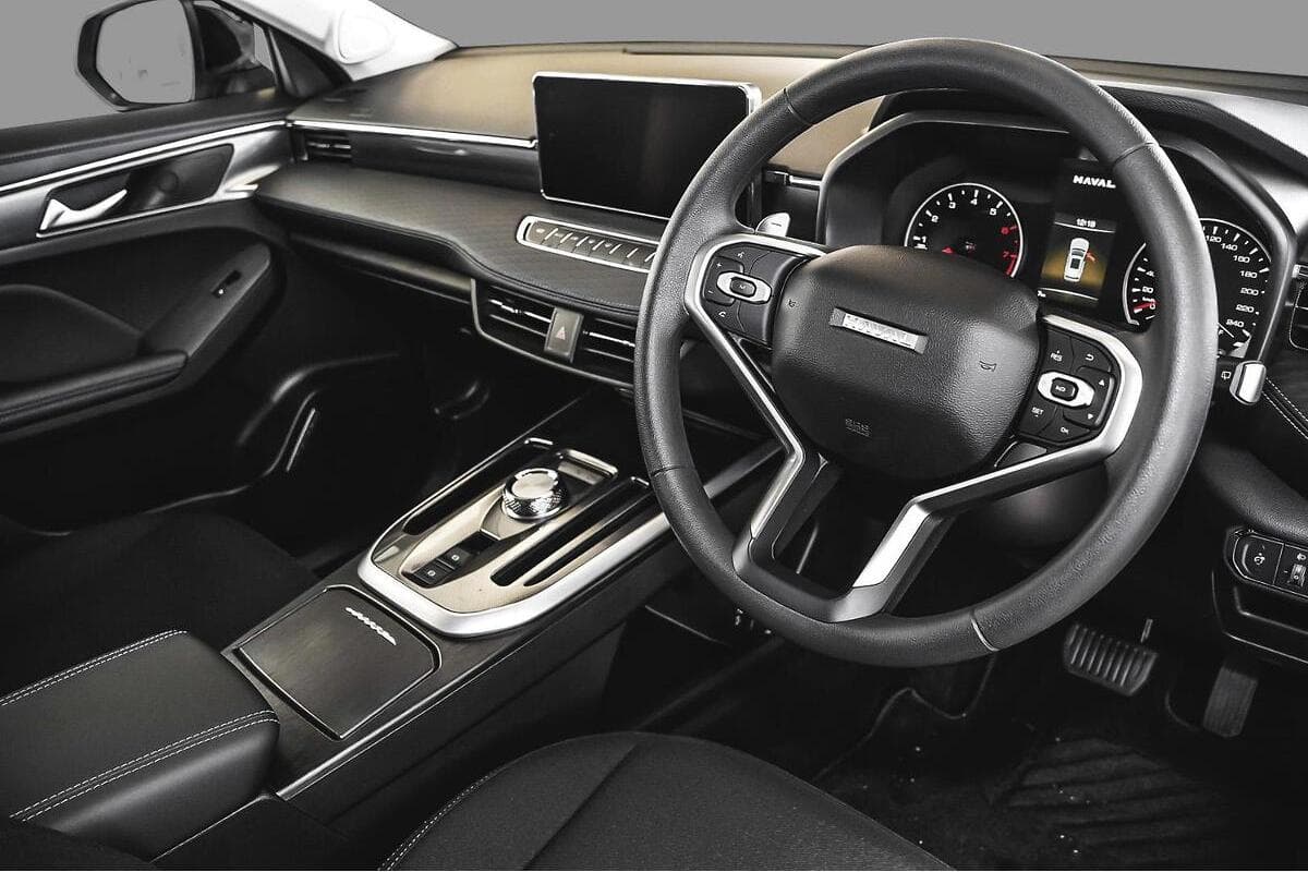 2025 GWM Haval Jolion Premium Auto image 6
