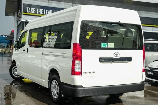 2025 Toyota HIACE SLWB image 5