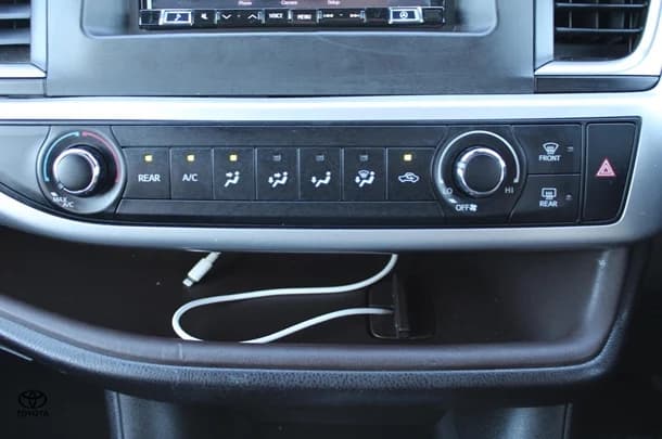 2019 Toyota Kluger 4x2 GX image 22