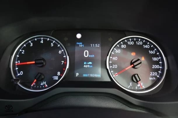 2019 Toyota RAV4 GXL-2WD image 4