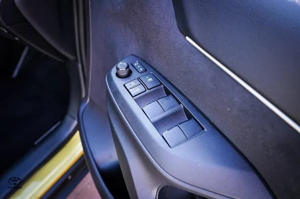 2023 Toyota Yaris Cross Hybrid Urban image 13