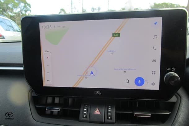 2022 Toyota Rav4 Hybrid Cruiser 2WD image 16
