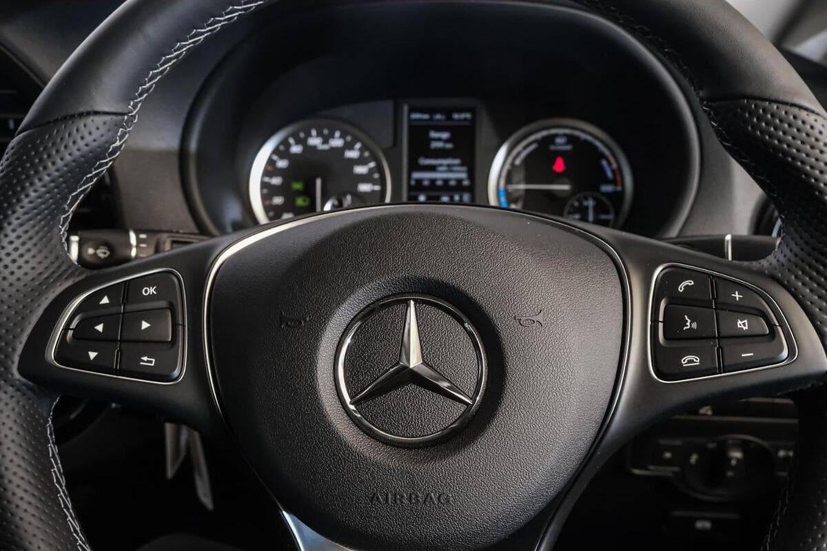 2024 Mercedes-Benz eVito Tourer 129 Medium Wheelbase Auto image 13