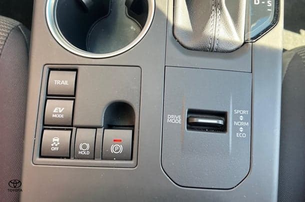 2024 Toyota Kluger GX image 20
