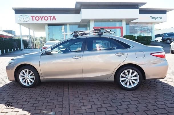 2016 Toyota Camry Atara S image 10