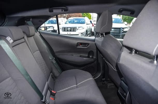 2021 Toyota Corolla Ascent Sport image 18