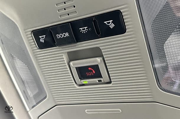 2023 Toyota Rav4 Hybrid GX-2WD image 32